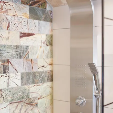 Stylish In The Baroque House Апартаменты