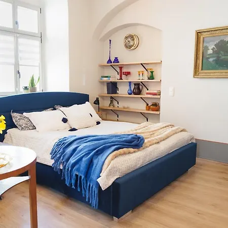 Апартаменты Stylish In The Baroque House *