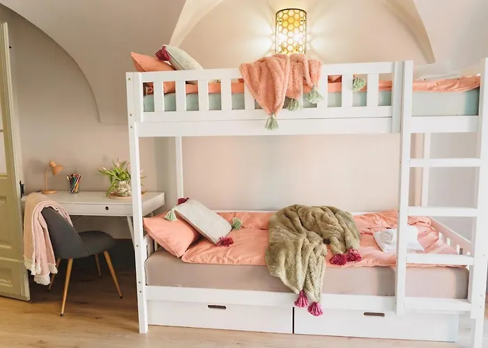 דירה Stylish In The Baroque House